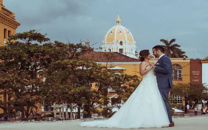 ALLURE - BODAS